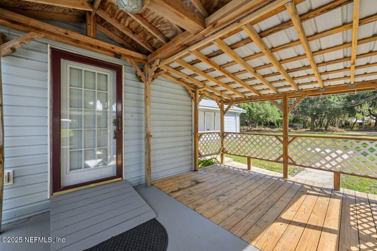 124 E Grandview Drive, East Palatka, FL 32131 Photo