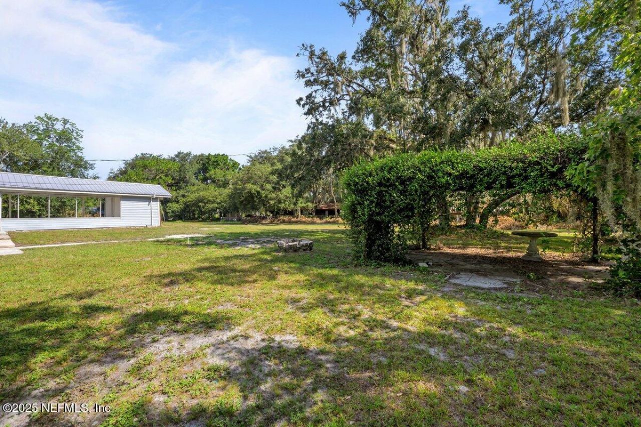 124 E Grandview Drive, East Palatka, FL 32131 Photo