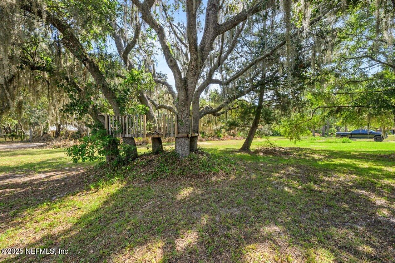 124 E Grandview Drive, East Palatka, FL 32131 Photo