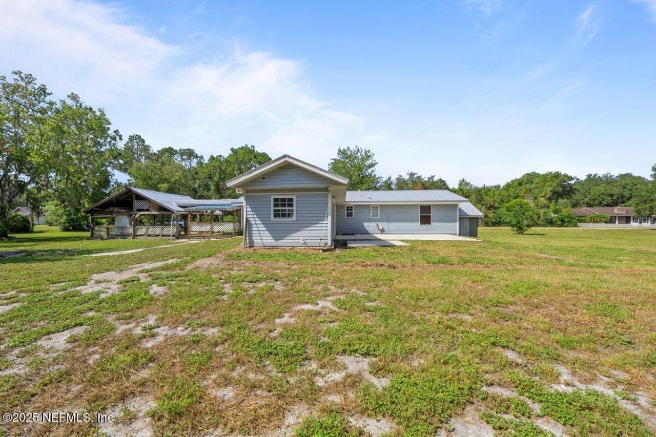 124 E Grandview Drive, East Palatka, FL 32131 Photo