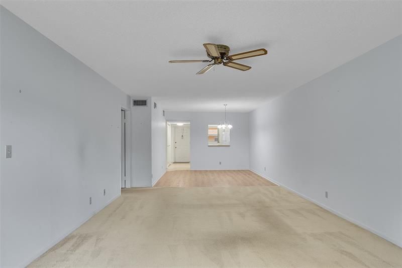 2905 SW 22nd Ave, Unit 202, Delray Beach, FL 33445 Photo