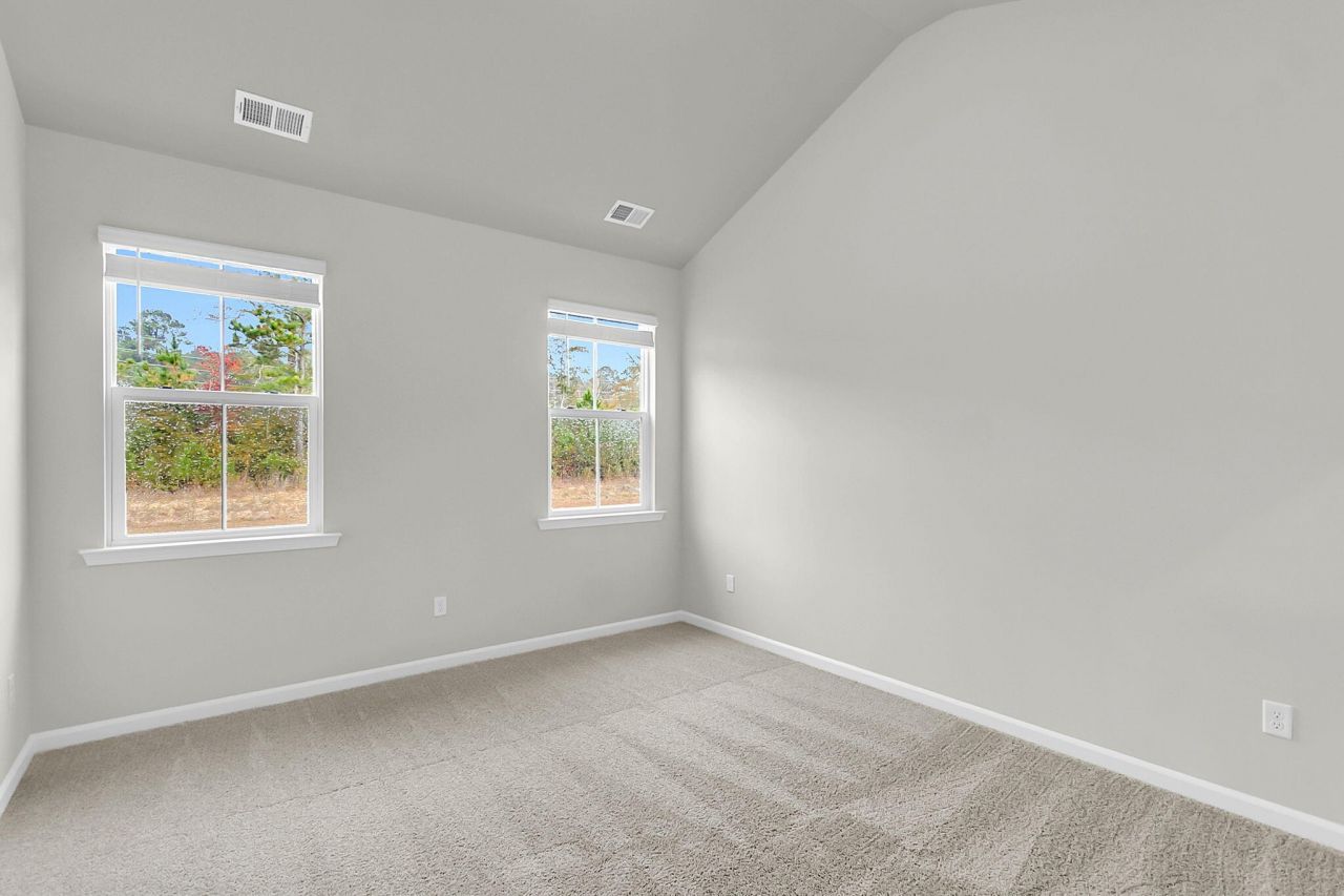 313 Clipper Court Photo 14