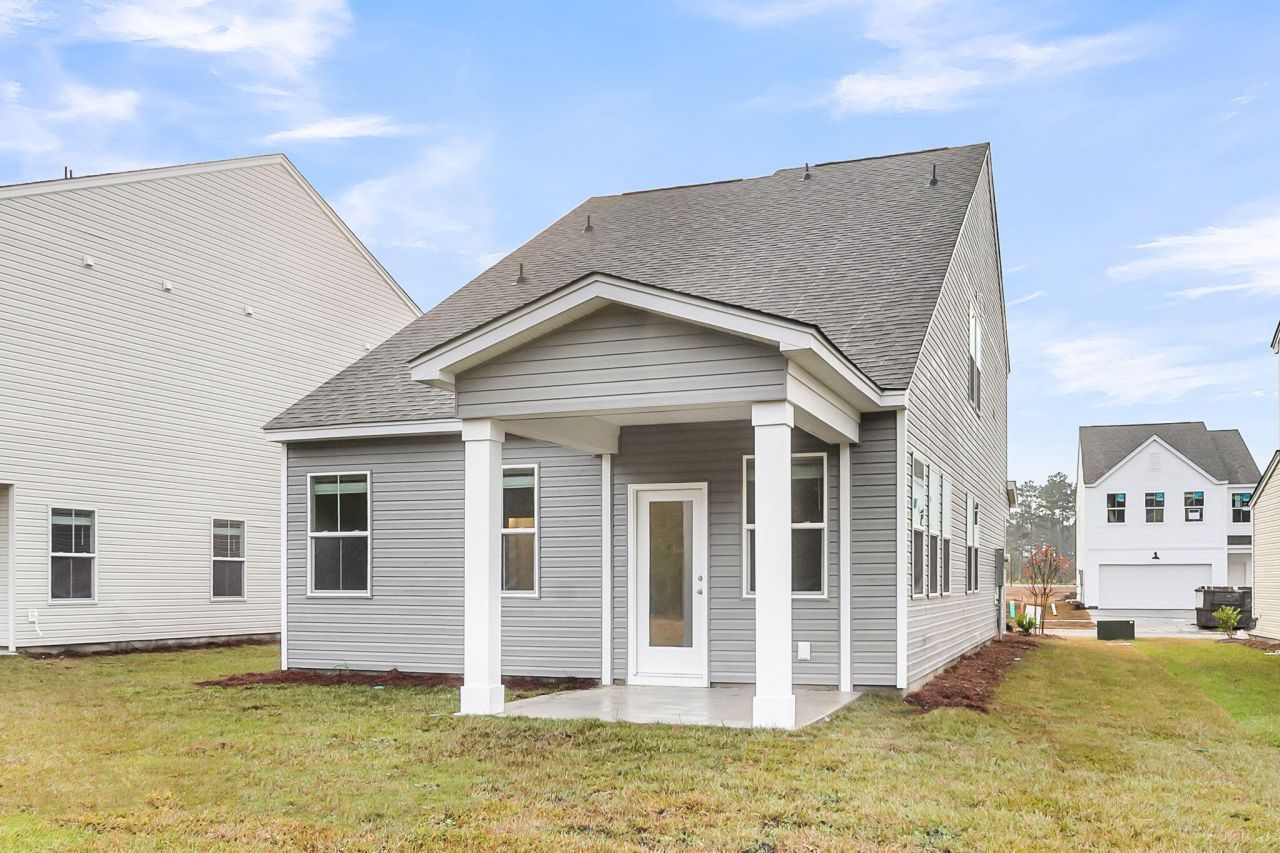 313 Clipper Court Photo 29