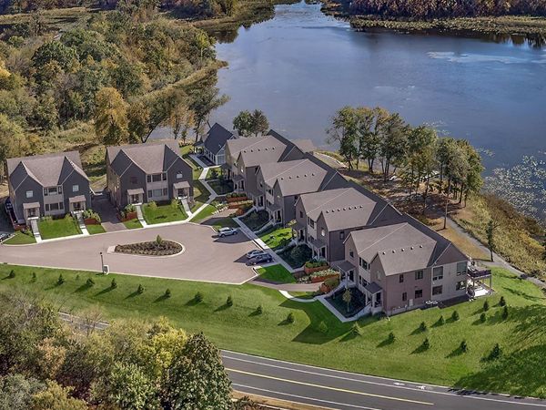 4759 Linden Cove Lane, Savage, MN 55378