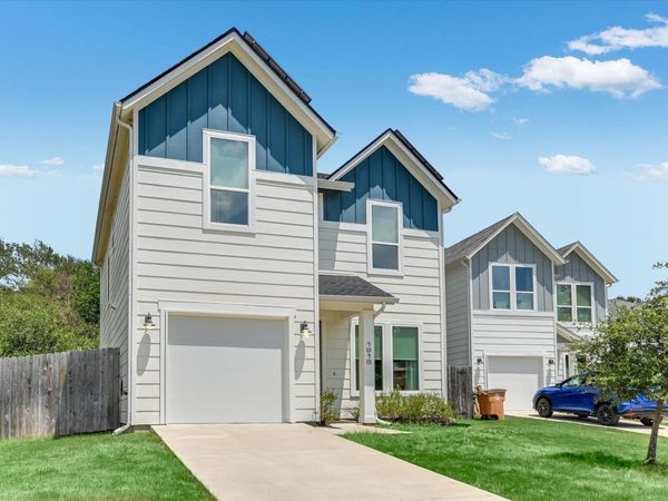 1916 Bunche RD, Austin, TX 78721