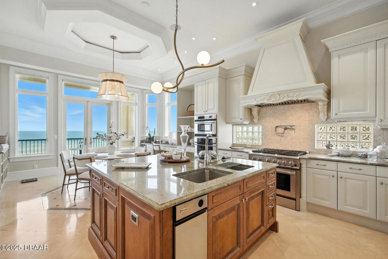 85 Calle Del Sur, Palm Coast, FL 32137 Photo