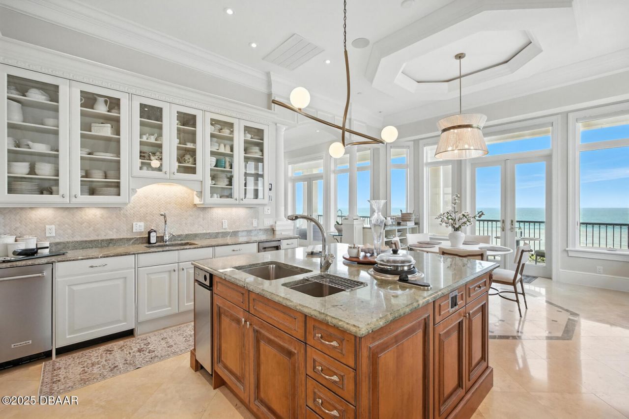 85 Calle Del Sur, Palm Coast, FL 32137 Photo