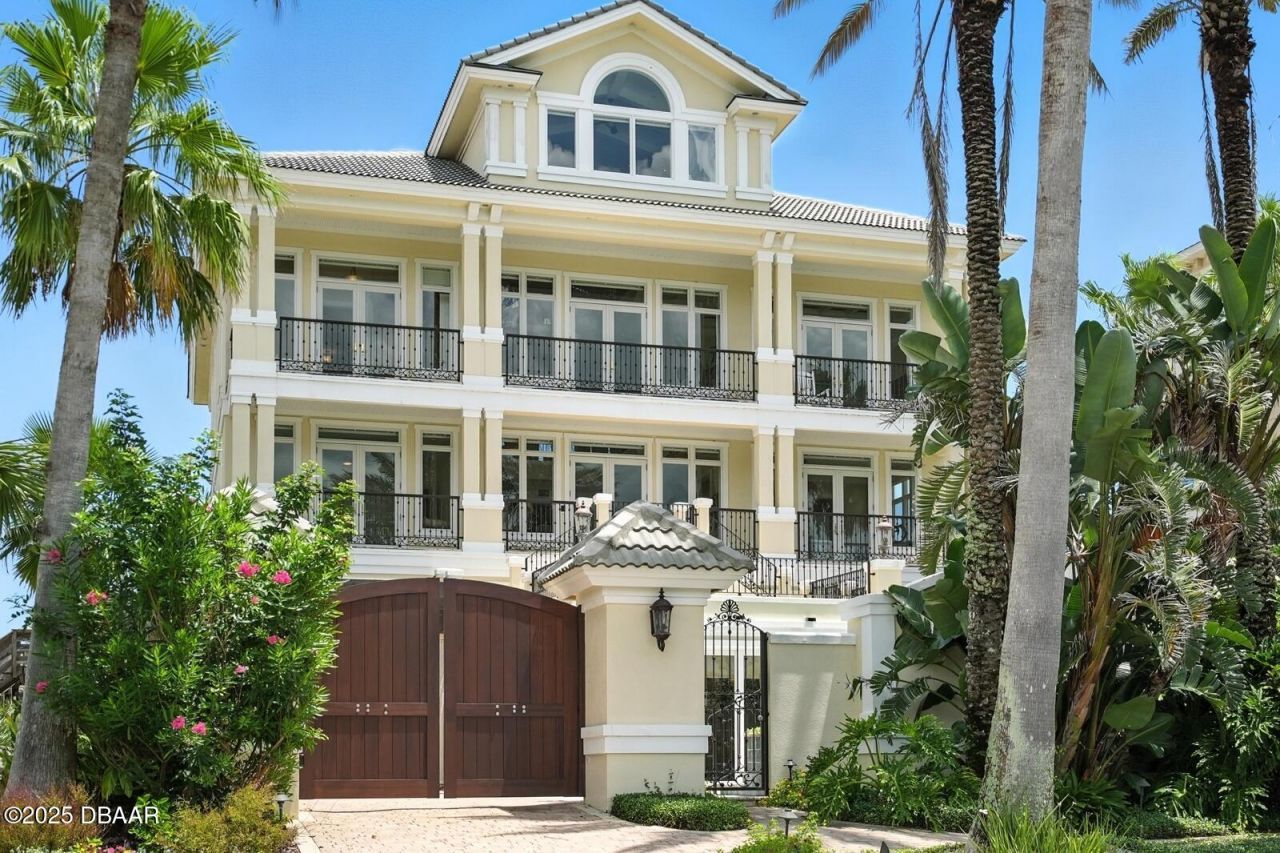 85 Calle Del Sur, Palm Coast, FL 32137 Photo