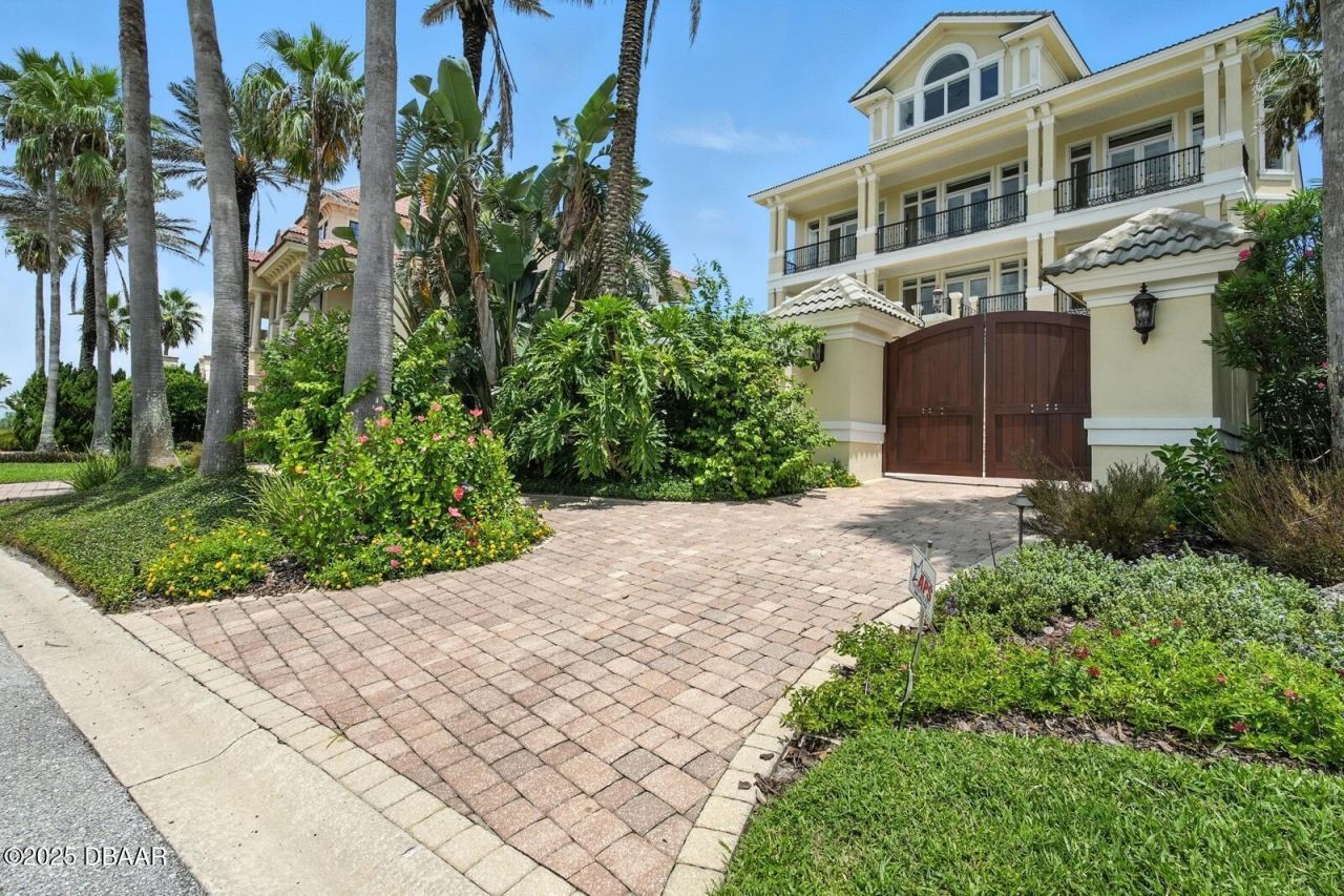 85 Calle Del Sur, Palm Coast, FL 32137 Photo