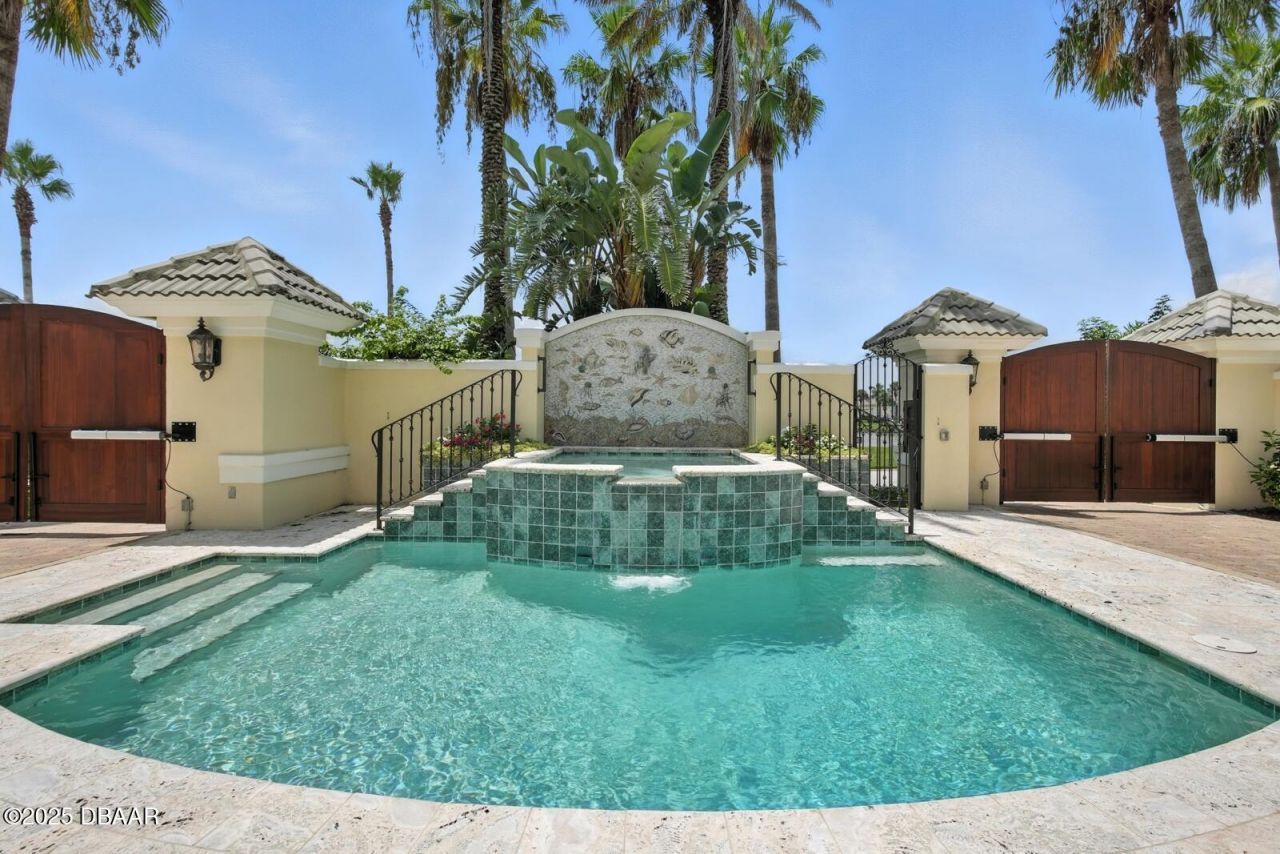 85 Calle Del Sur, Palm Coast, FL 32137 Photo