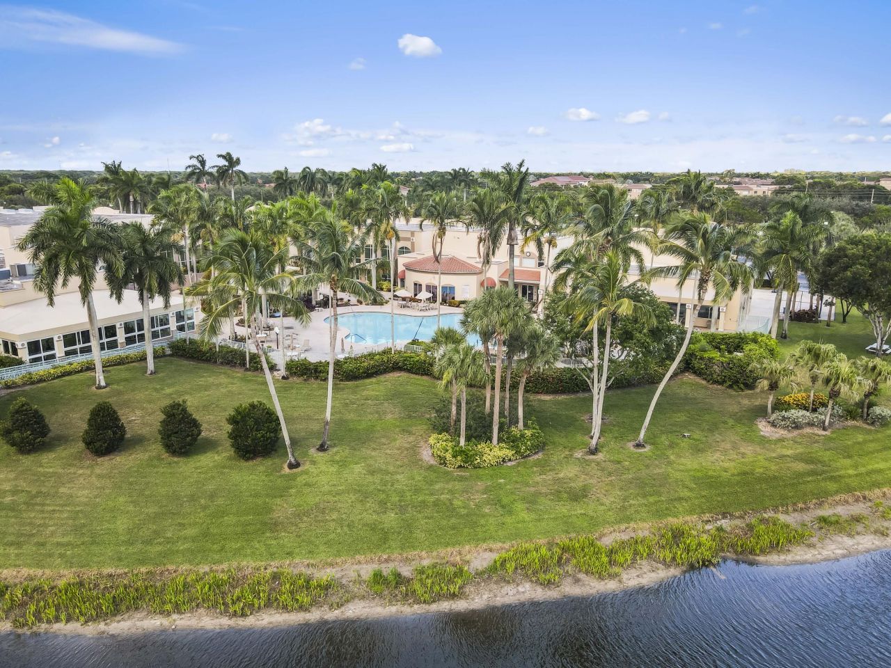 5952 Regal Glen Drive, Unit 207, Boynton Beach, FL 33437 Photo