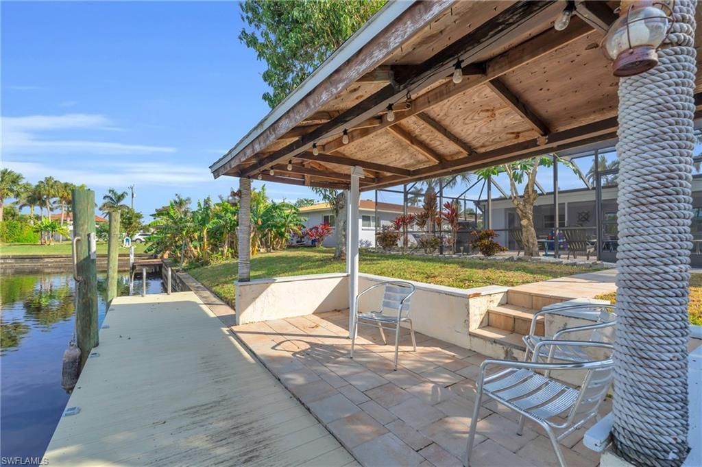 1443 Windsor Ct, Cape Coral, FL 33904 Photo