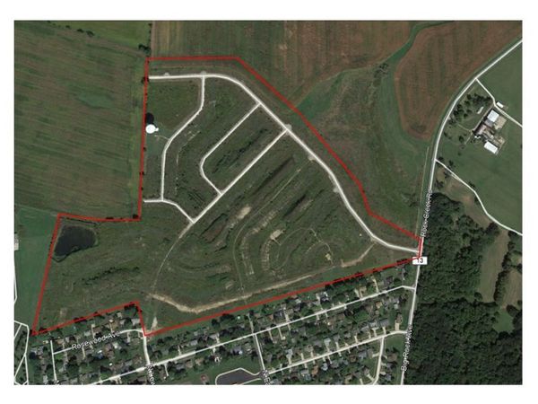 00 Lakewood Springs 7A, Plano, IL 60545