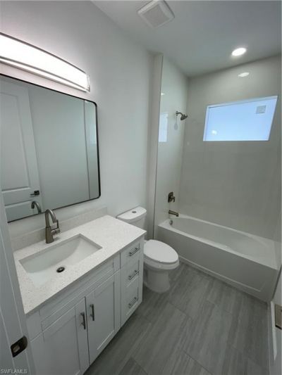 817 Newell St E, Lehigh Acres, FL 33974 Photo
