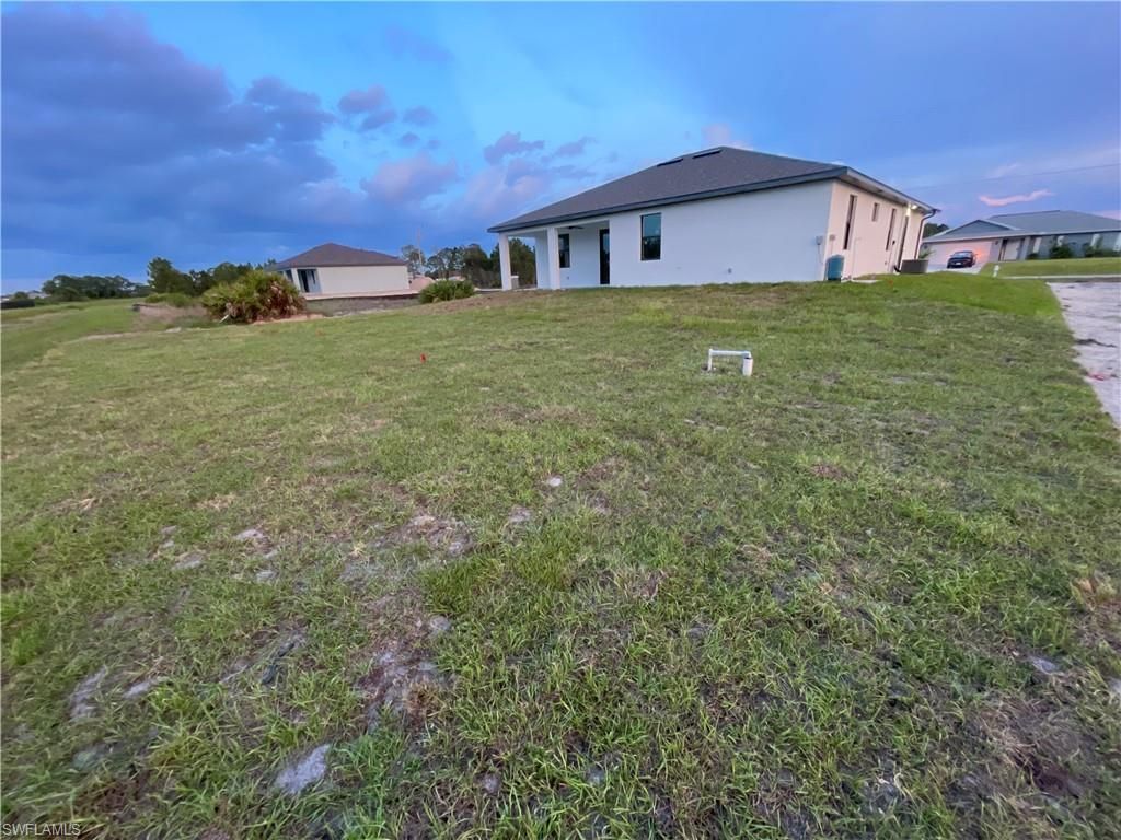 817 Newell St E, Lehigh Acres, FL 33974 Photo