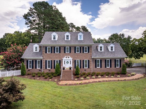11215 Idlewild Road, Matthews, NC 28105