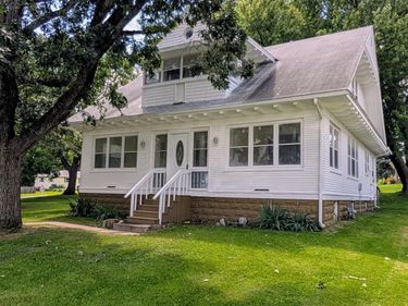 714 Main Street, Emmons, MN 56029