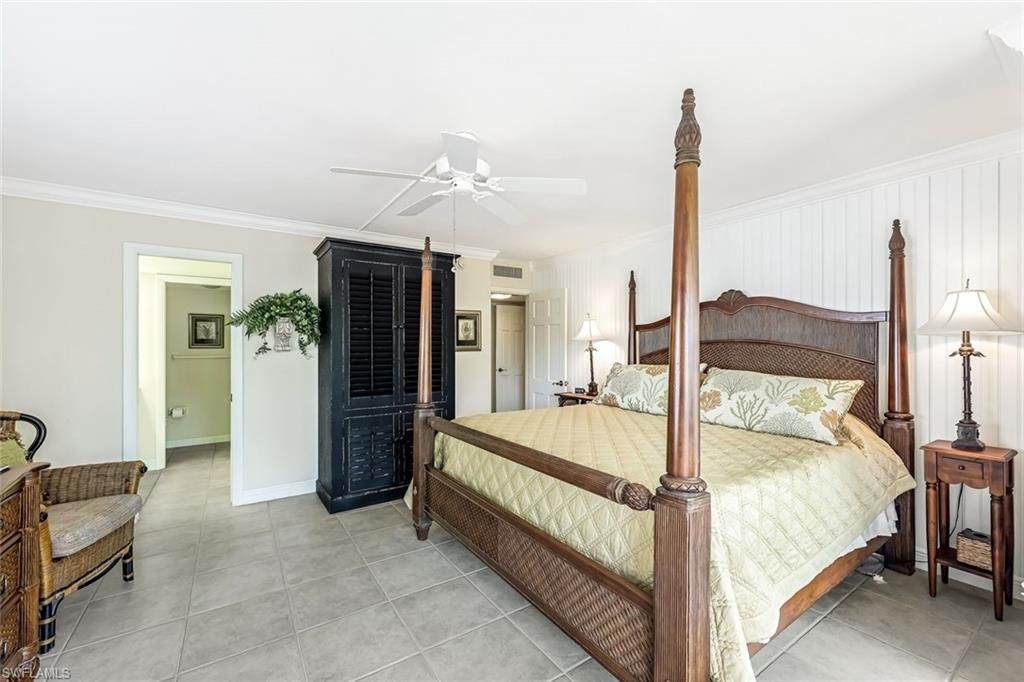 2216 Gulf Shore Blvd N, Unit R3, Naples, FL 34102 Photo