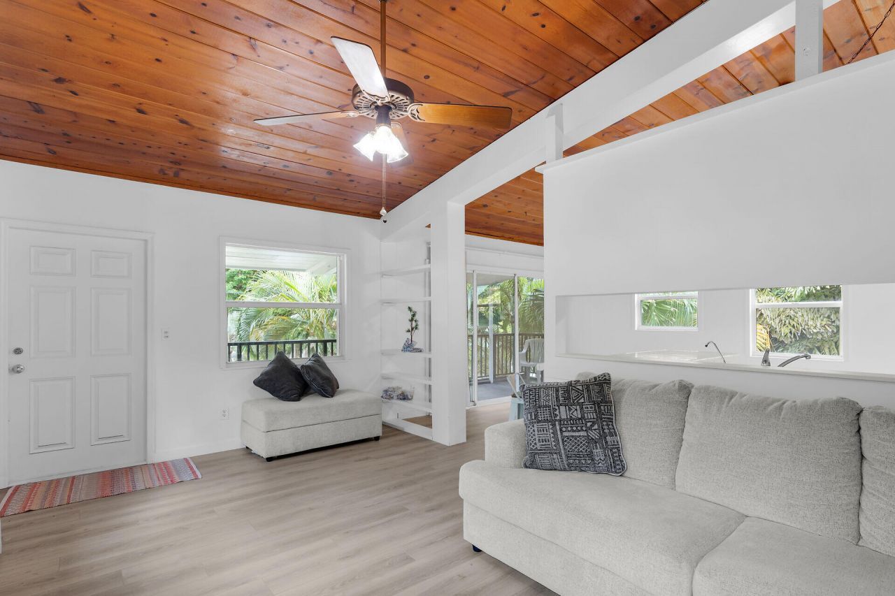 115 Fontaine Drive, Tavernier, FL 33070 Photo