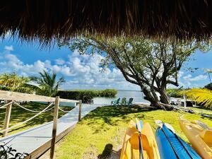 356 Buttonwood Shores Drive, Key Largo, FL 33037 Photo
