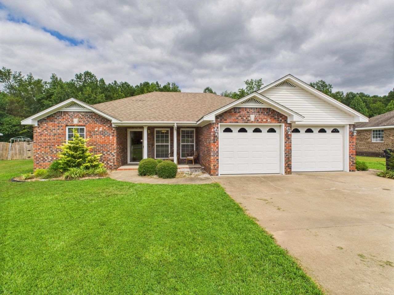 7776 Co Rd 73, Florence, AL 00000 Main Photo