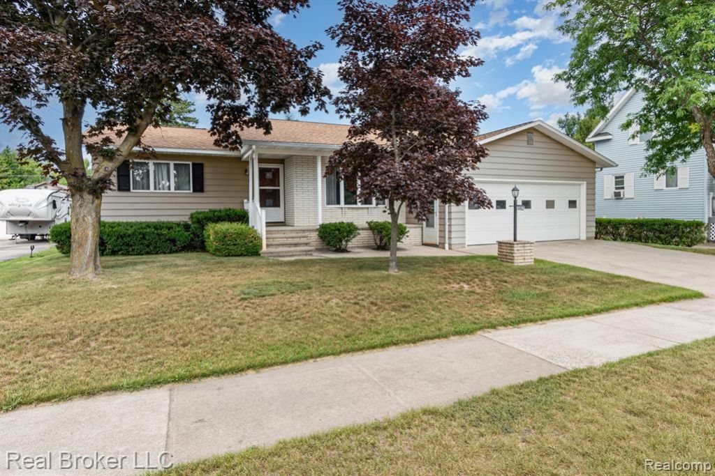 307 Minor Street, Alpena, MI 49707 Main Photo