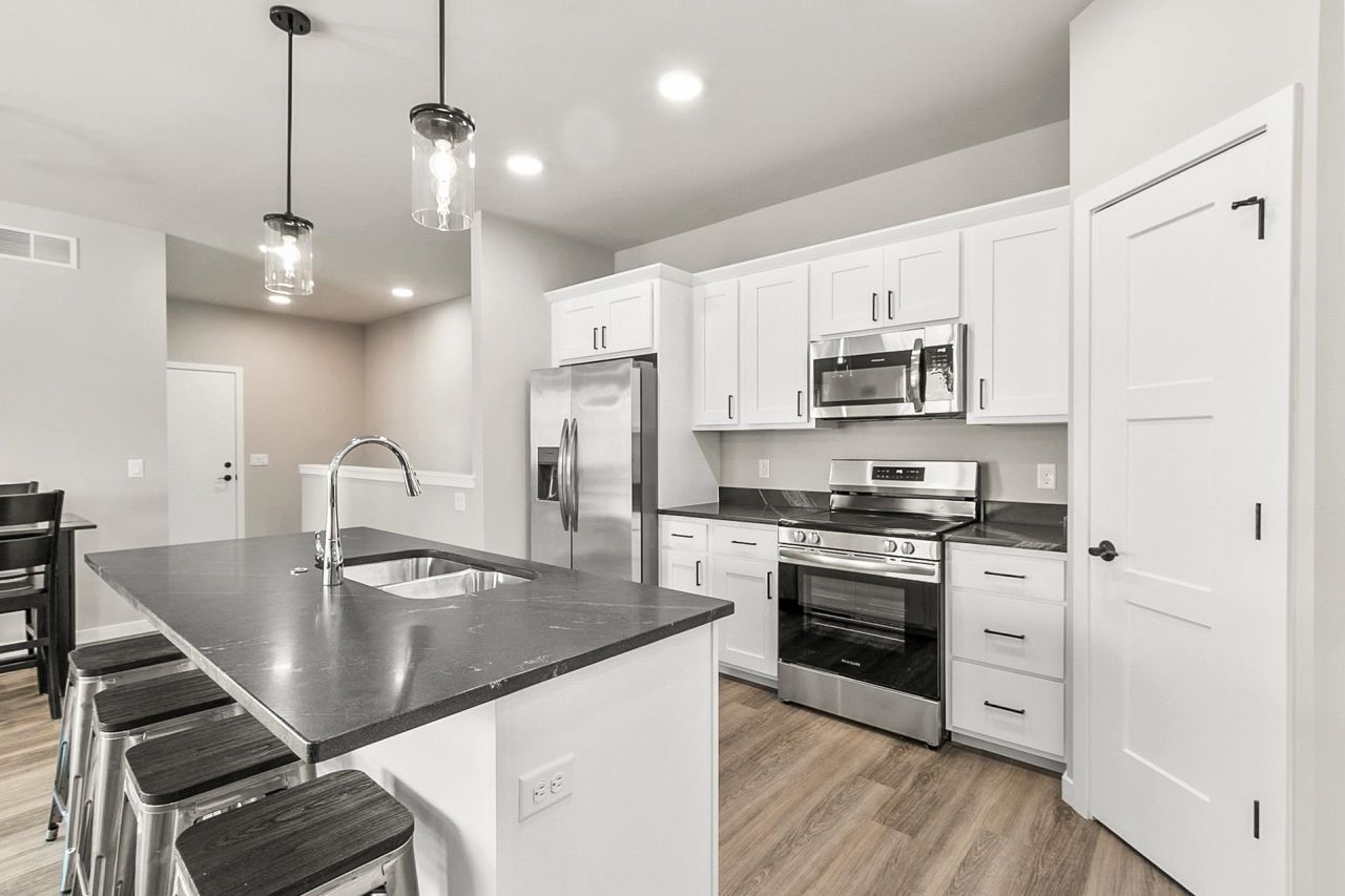 2874 Wild Goose Way, Stoughton, WI 53589 Main Photo