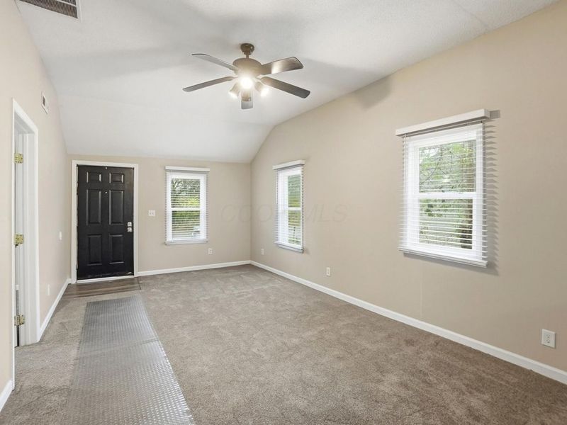 461 Watt Street, Circleville, OH 43113 Photo 2