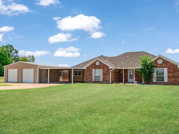 201 Fm 906 W, Powderly, TX 75473