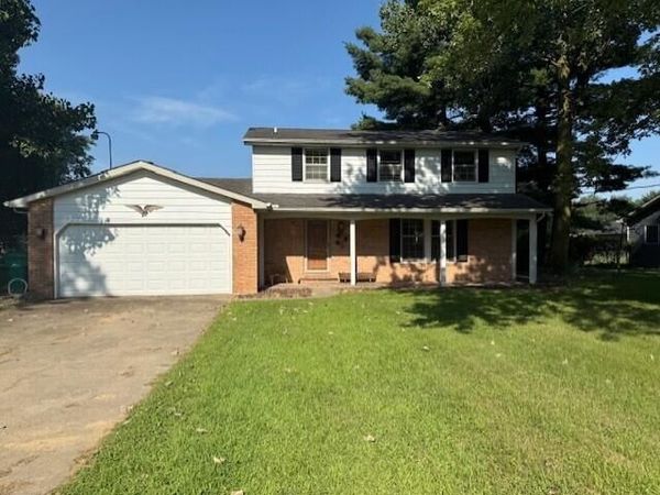 69760 White School, Sturgis, MI 49091