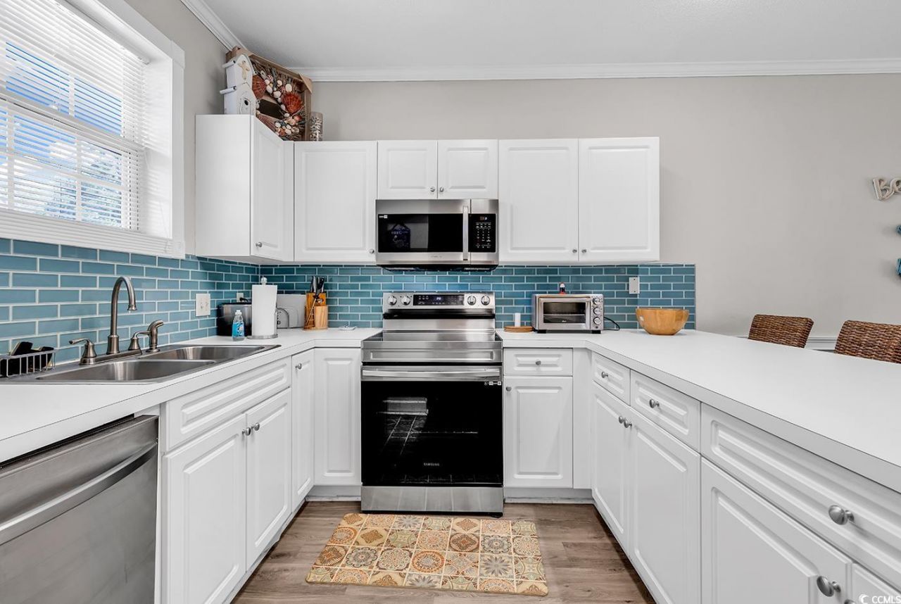 4635 Wild Iris Dr. Photo 6