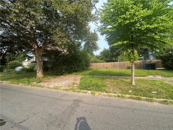 330 Holland Street, Unit 32, Syracuse, NY 13204