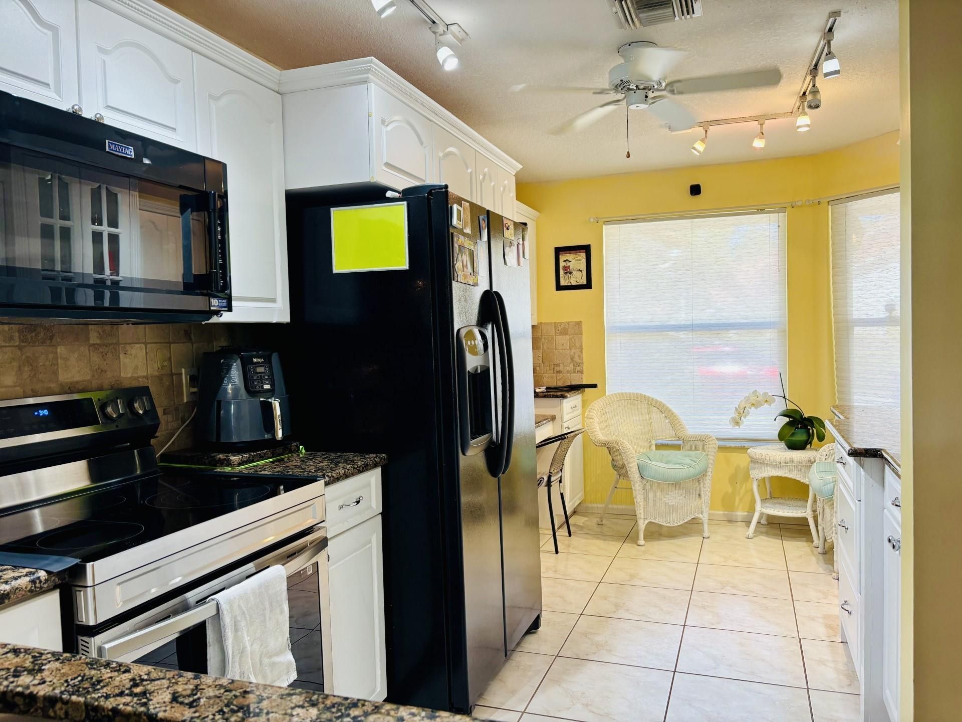 7426 Pinewalk Drive, Unit 7426, Margate, FL 33063 Photo