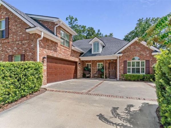 1086 Sinclair Pointe, St Simons Island, GA 31522