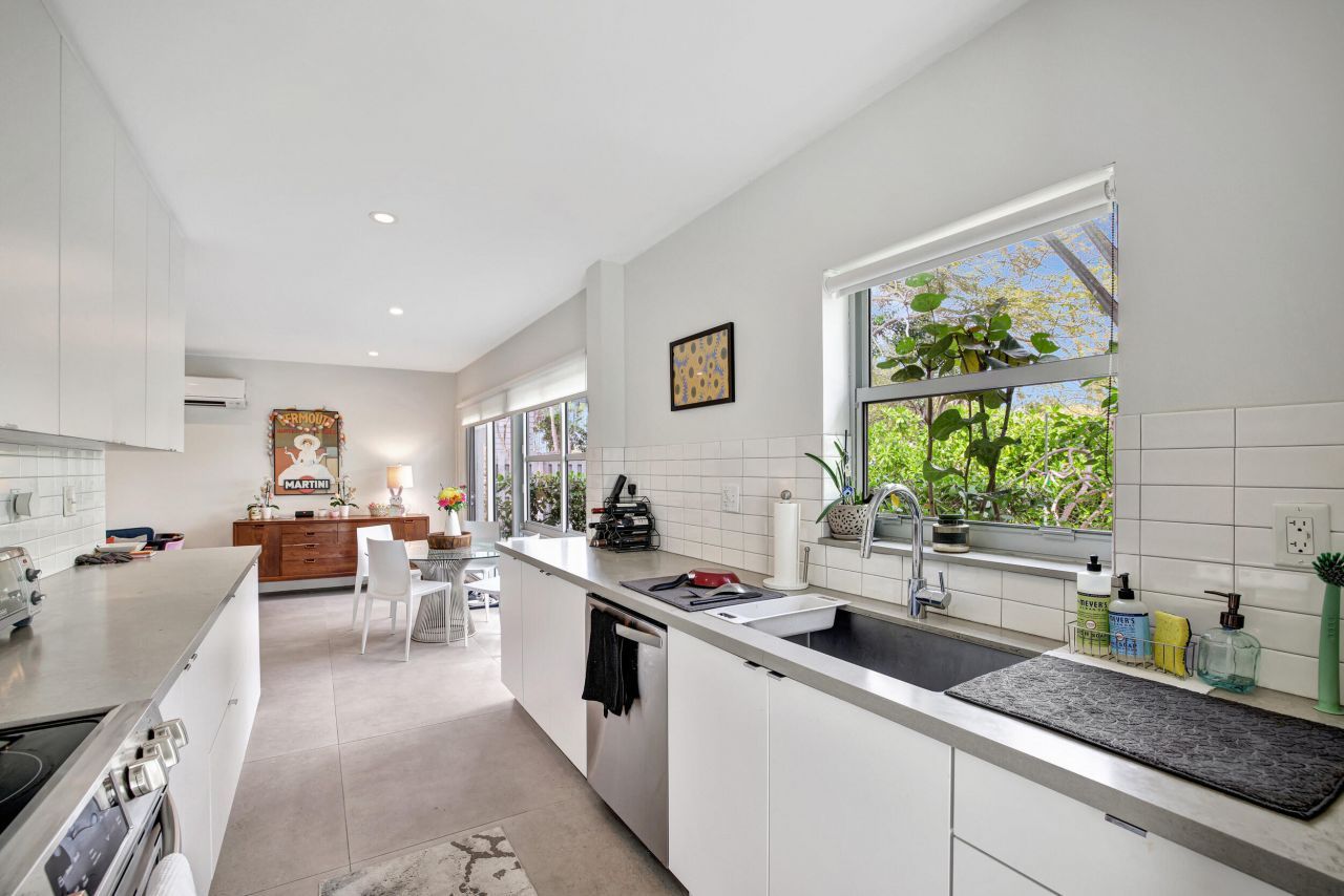 625 NE 13th Avenue, Fort Lauderdale, FL 33304 Photo