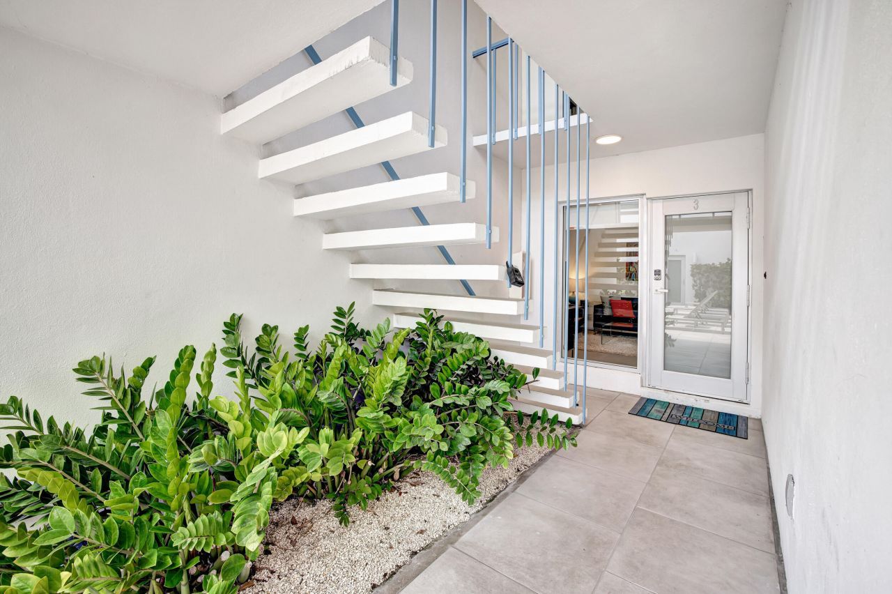 625 NE 13th Avenue, Fort Lauderdale, FL 33304 Photo