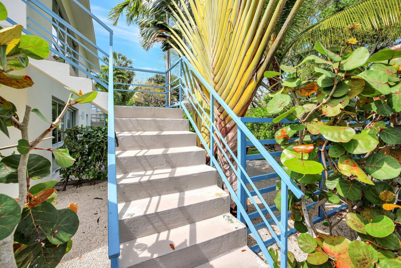 625 NE 13th Avenue, Fort Lauderdale, FL 33304 Photo
