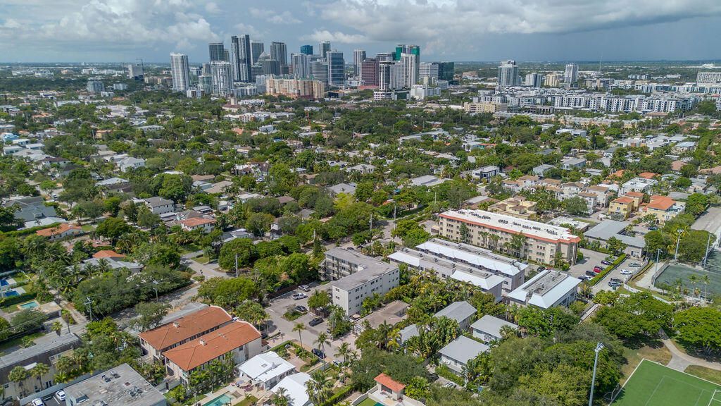 625 NE 13th Avenue, Fort Lauderdale, FL 33304 Photo