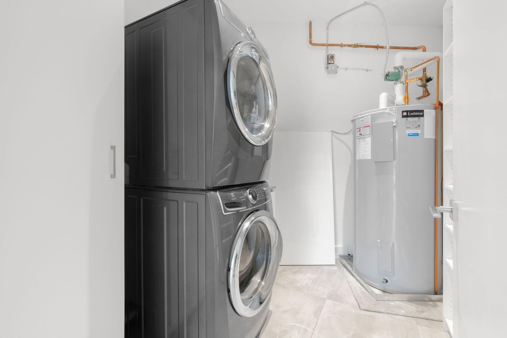 701 N Fort Lauderdale Beach Boulevard, Unit 214, Fort Lauderdale, FL 33304 Photo