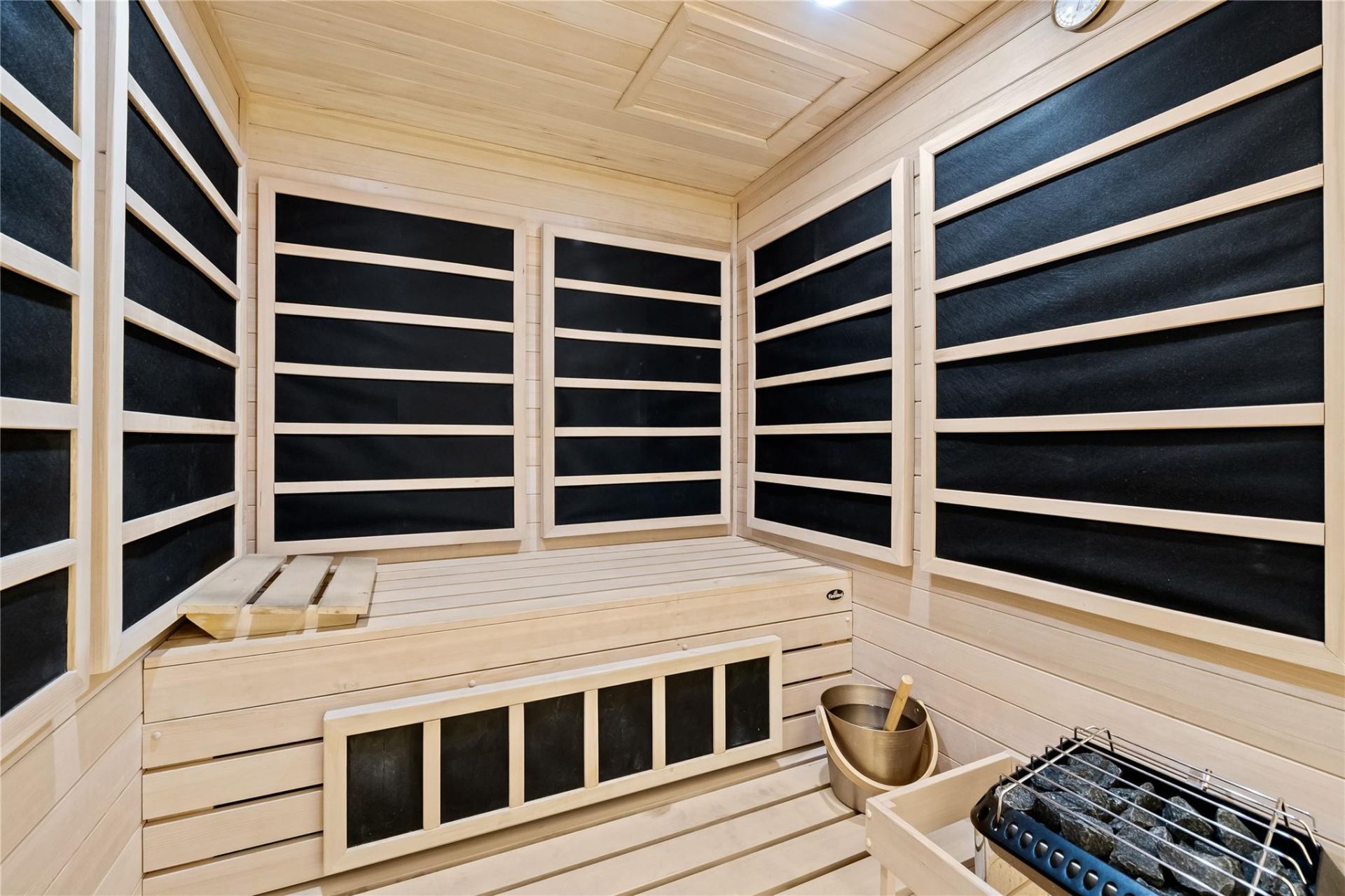 701 N Fort Lauderdale Beach Boulevard, Unit 214, Fort Lauderdale, FL 33304 Photo