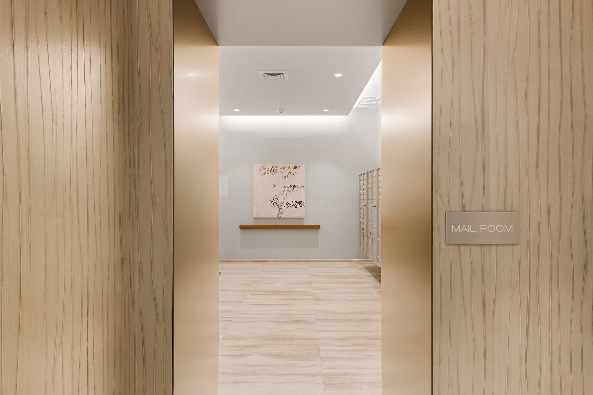 701 N Fort Lauderdale Beach Boulevard, Unit 214, Fort Lauderdale, FL 33304 Photo