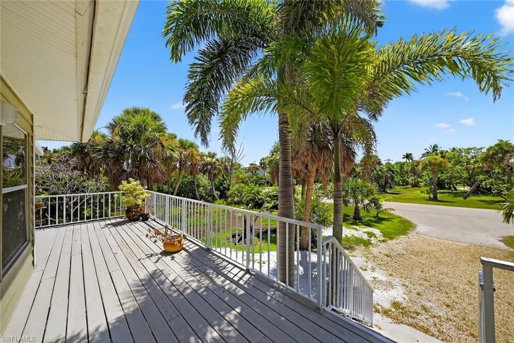 640 Oliva St, Sanibel, FL 33957 Photo