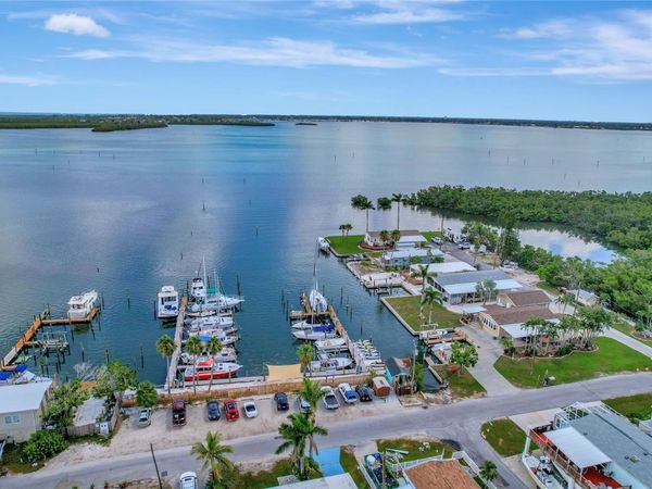 3705 116TH STREET COURT W, BRADENTON, FL 34210