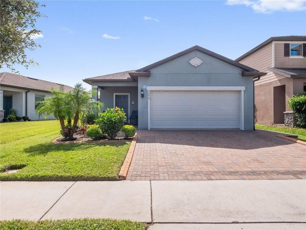 3570 SOUTHERN CROSS LOOP, KISSIMMEE, FL 34744