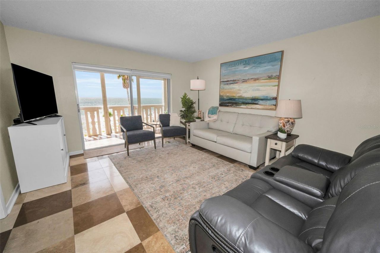 403 Gulf Way, Unit 403, Saint Pete Beach, FL 33706 Photo