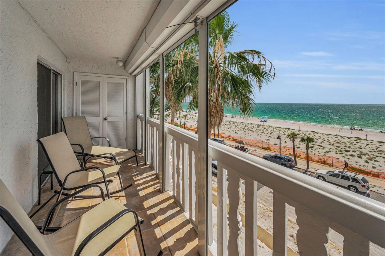 403 Gulf Way, Unit 403, Saint Pete Beach, FL 33706 Photo