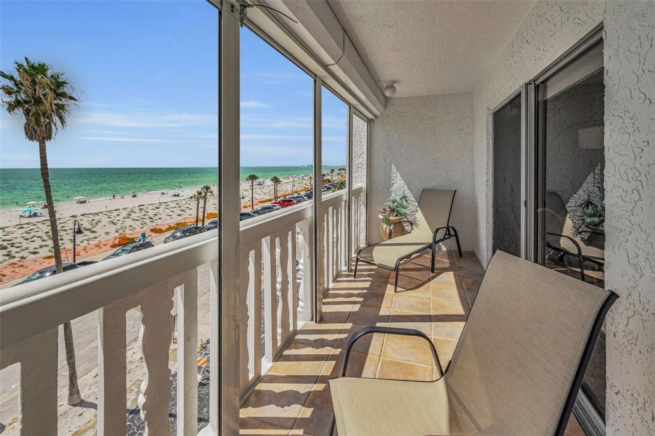 403 Gulf Way, Unit 403, Saint Pete Beach, FL 33706 Photo