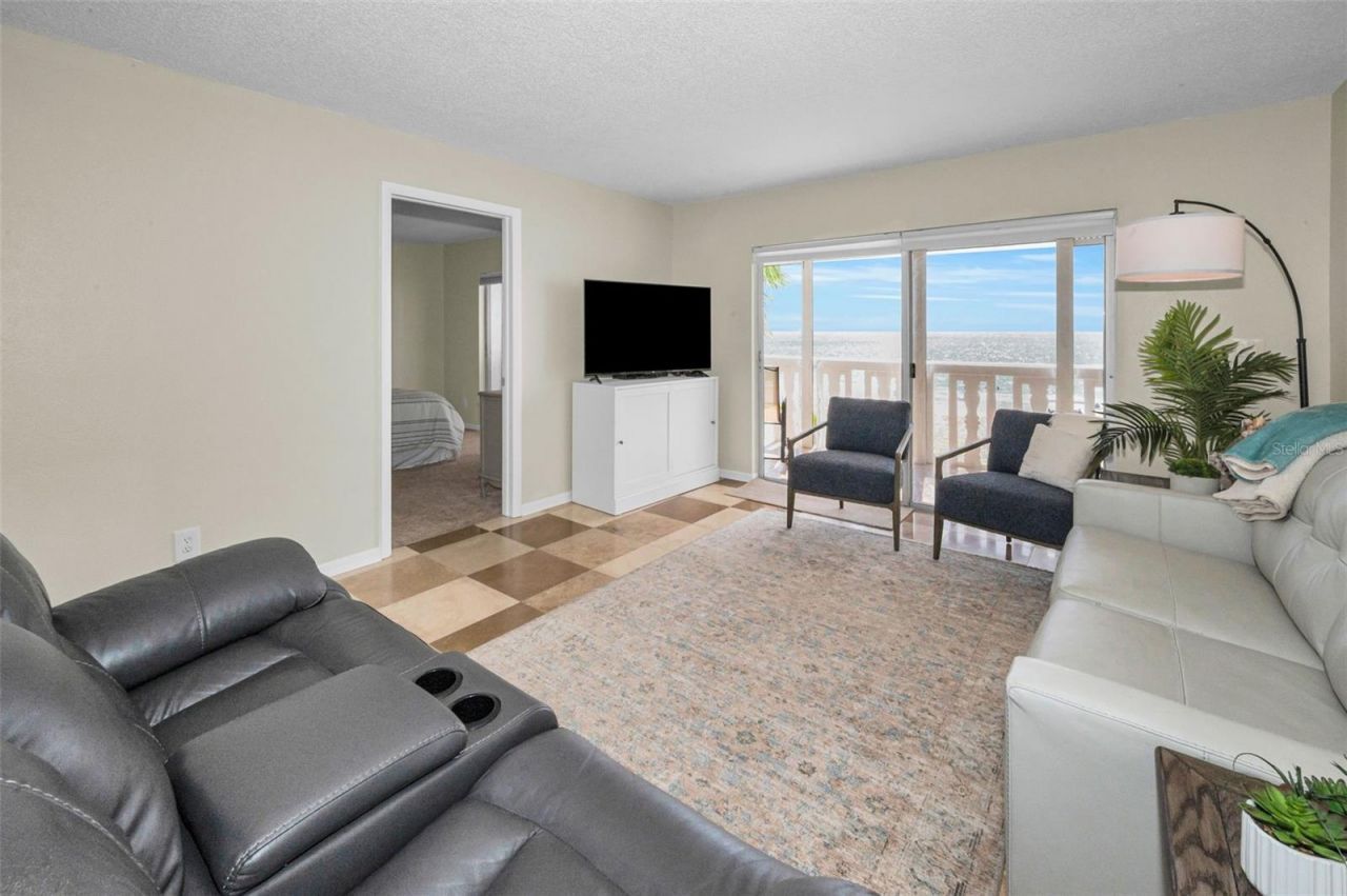 403 Gulf Way, Unit 403, Saint Pete Beach, FL 33706 Photo