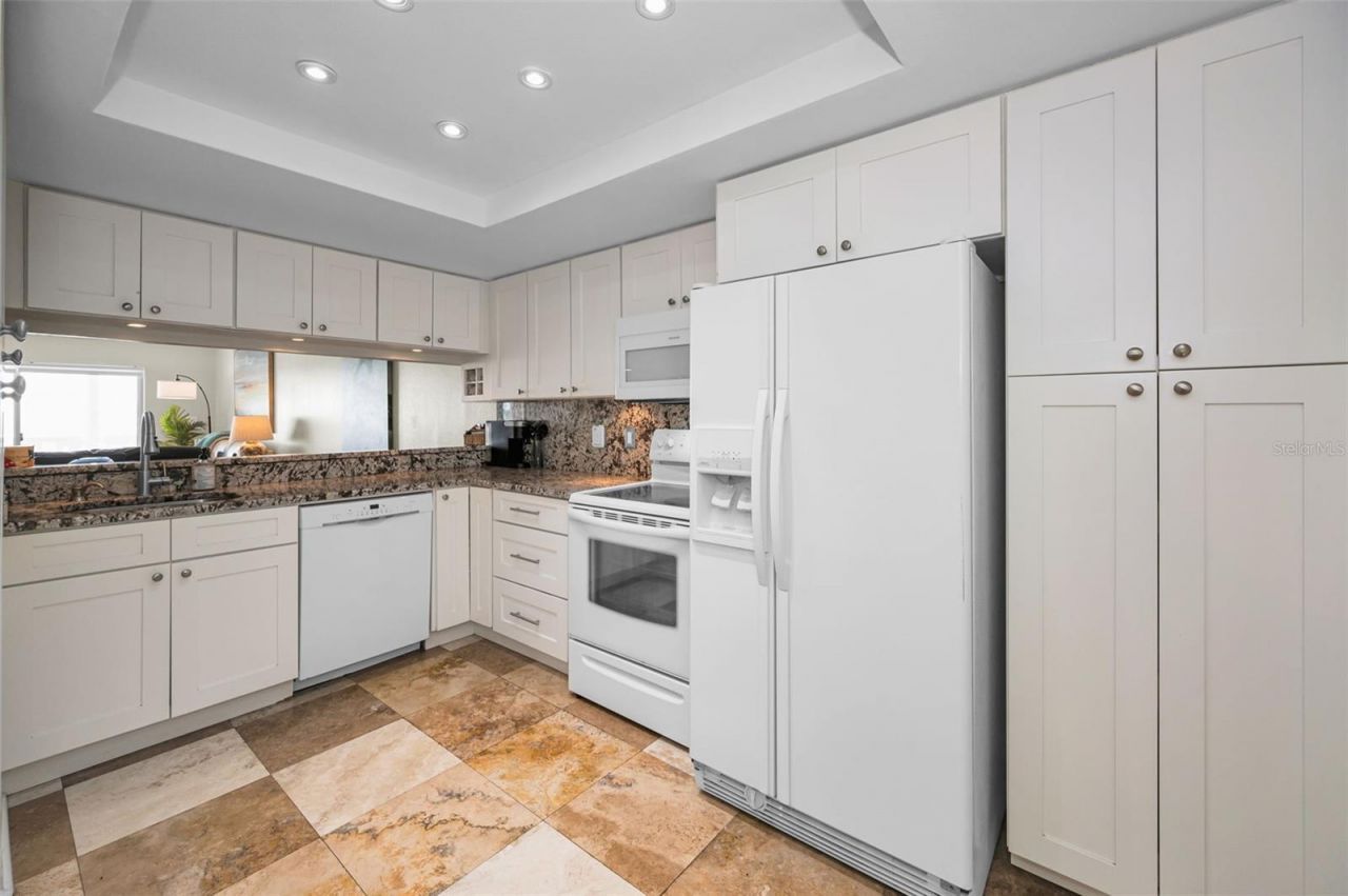 403 Gulf Way, Unit 403, Saint Pete Beach, FL 33706 Photo