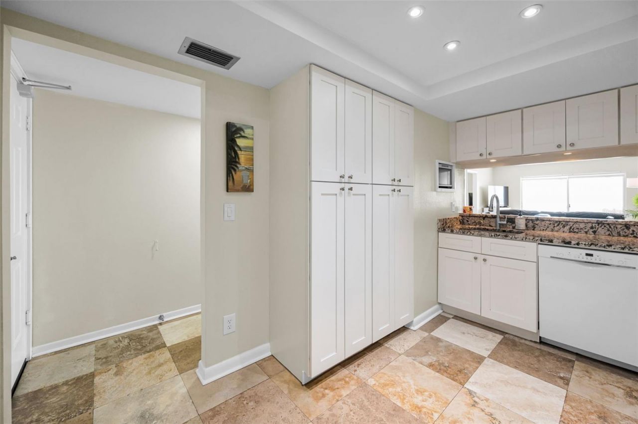 403 Gulf Way, Unit 403, Saint Pete Beach, FL 33706 Photo
